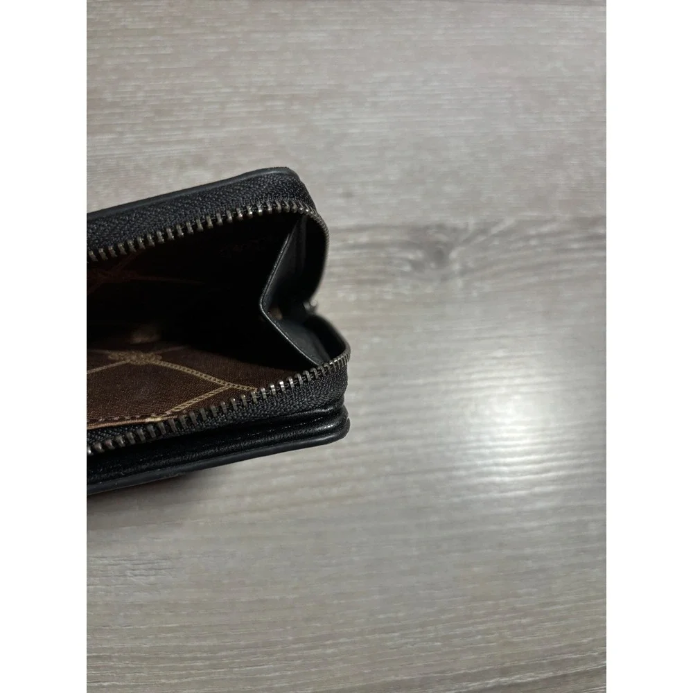 Wrangler Mens Bifold Wallet Black Zip Coin Pocket ID Window Logo Rodeo Western